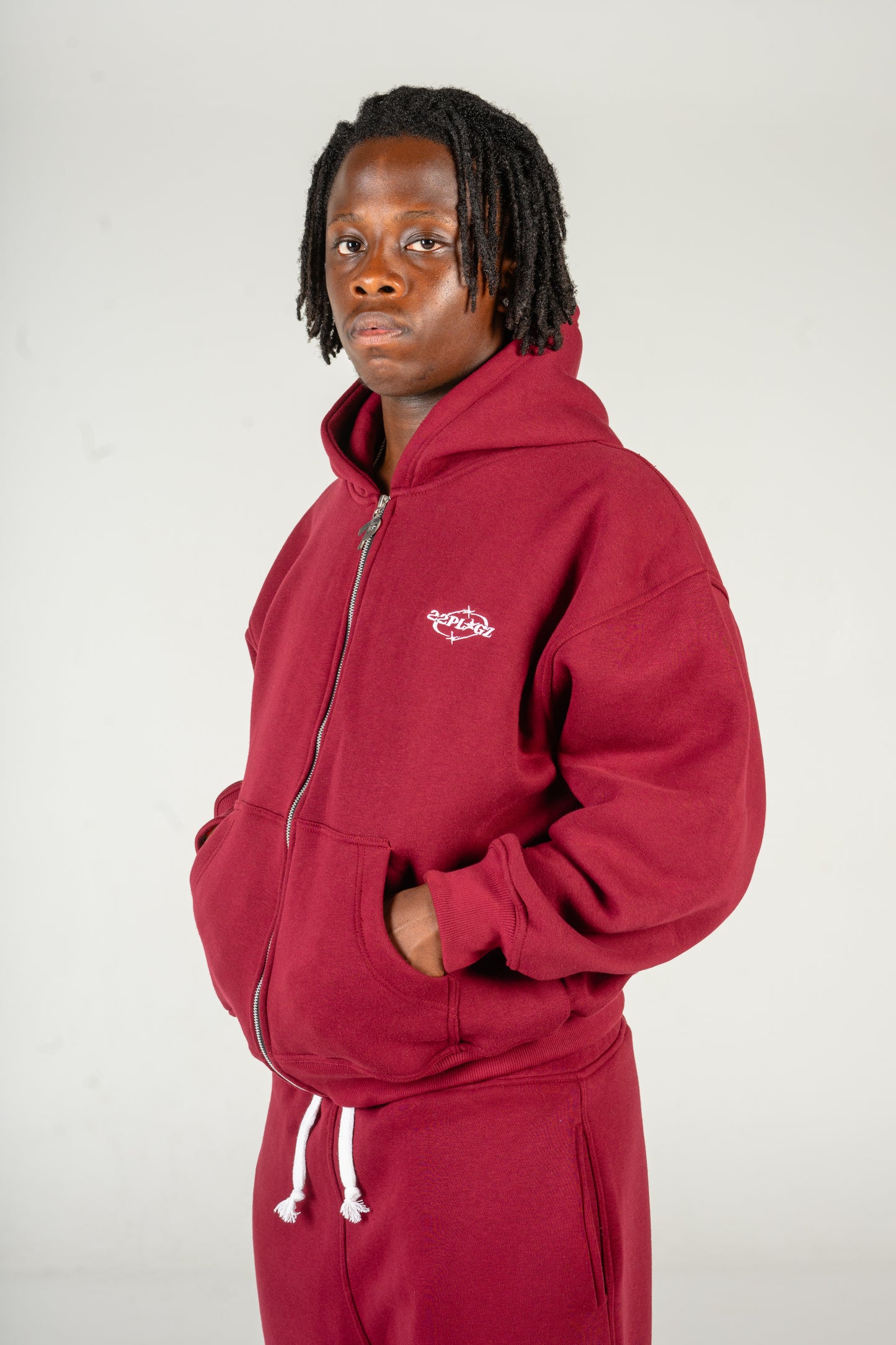 REDWINE ZIPPER HOODIE